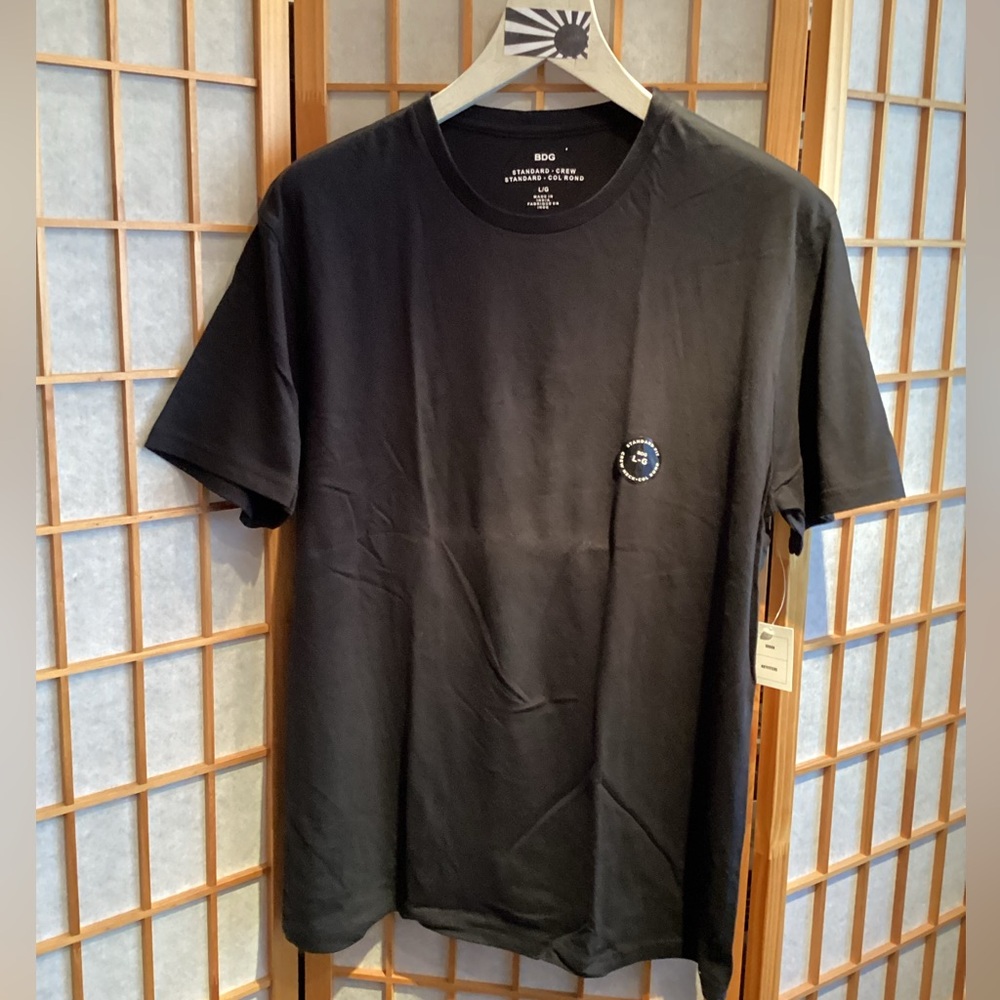 UO BDG Standard Crew Short Sleeve Tee Black Men's Size Large